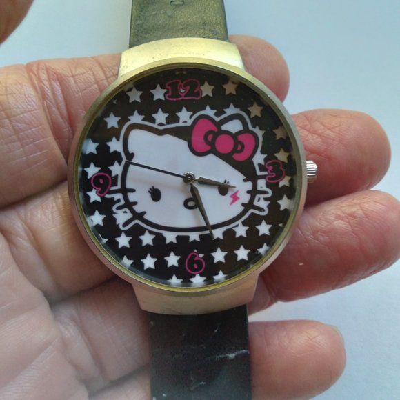Hello Kitty Watch - Picture 4 of 7